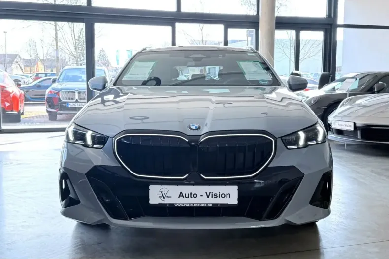 BMW 540 (Seria 5) din 2025 cu 48.775 km - oferta BMW230964 - foto 3