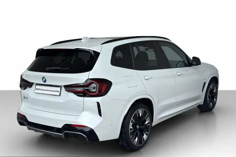 BMW iX3 (Seria X) din 2024 cu 19.867 km - oferta BMW230966 - foto 1