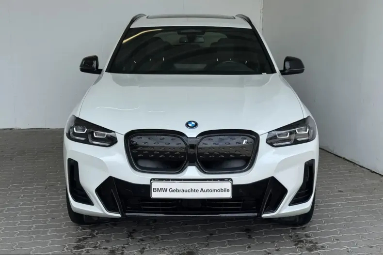 BMW iX3 (Seria X) din 2024 cu 19.867 km - oferta BMW230966 - foto 2