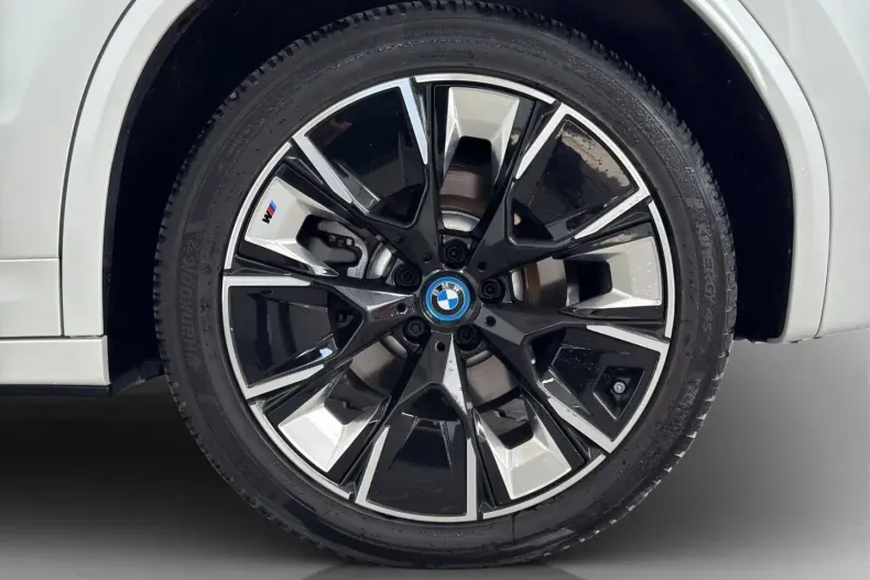 BMW iX3 (Seria X) din 2024 cu 19.867 km - oferta BMW230966 - foto 9