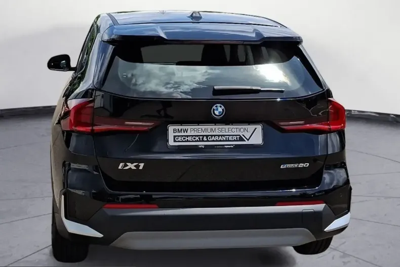 BMW iX1 (Seria X) din 2024 cu 12.669 km - oferta BMW230971 - foto 4