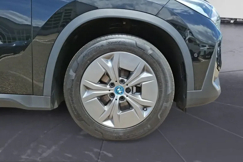 BMW iX1 (Seria X) din 2024 cu 12.669 km - oferta BMW230971 - foto 11