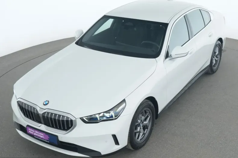BMW 520 (Seria 5) din 2025 cu 10.045 km - oferta BMW230973 - foto 9