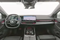 BMW 520 (Seria 5) din 2025 cu 10.045 km - oferta BMW230973 - foto 14