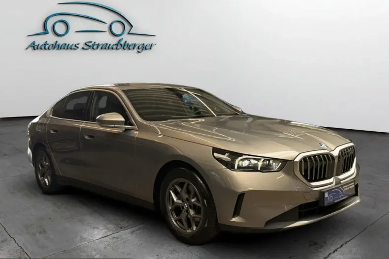 BMW 520 (Seria 5) din 2024 cu 18.200 km - oferta BMW230976 - foto 4