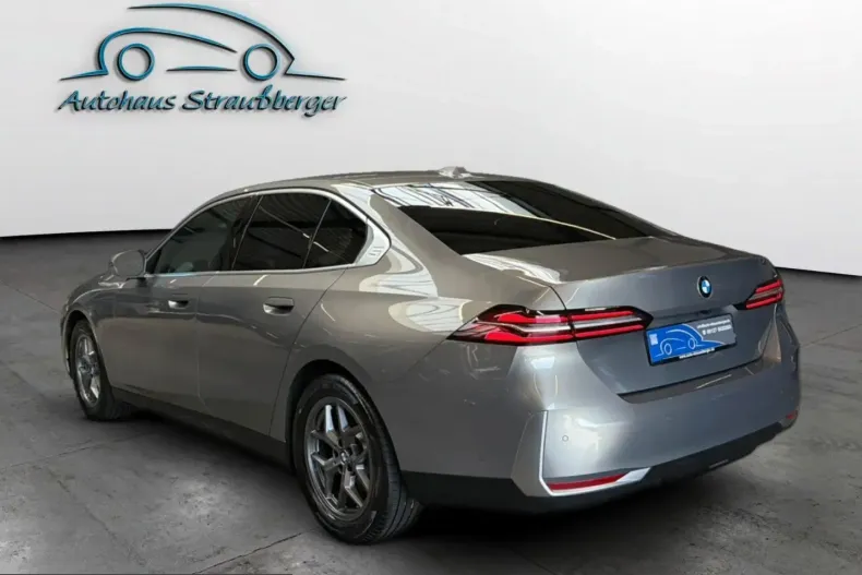 BMW 520 (Seria 5) din 2024 cu 18.200 km - oferta BMW230976 - foto 5