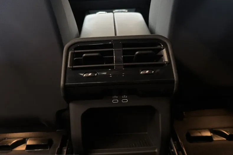 BMW 520 (Seria 5) din 2024 cu 18.200 km - oferta BMW230976 - foto 22