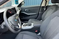 BMW 320 (Seria 3) din 2024 cu 16.600 km - oferta BMW230981 - foto 8