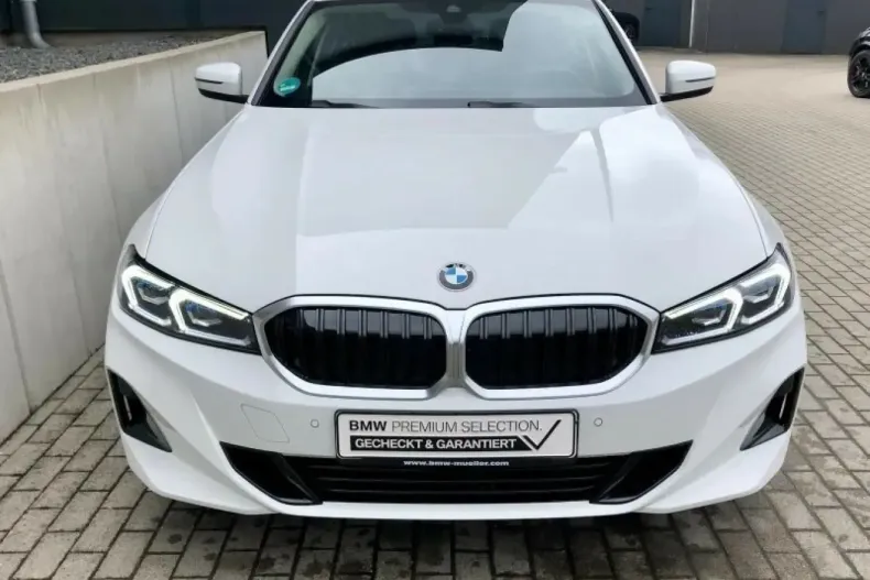 BMW 318i (Seria 3) din 2025 cu 10.500 km - oferta BMW230983 - foto 2