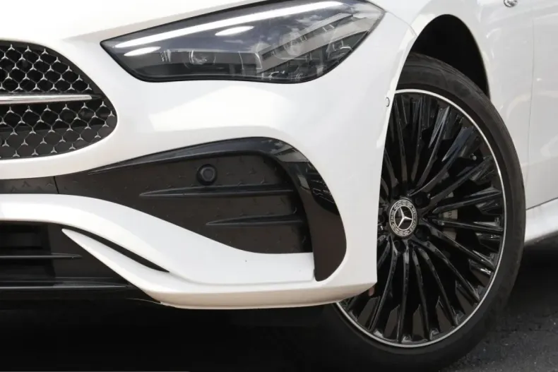 Mercedes-Benz CLE 300 (Clasa CLE) din 2025 cu 13.538 km - oferta MER230984 - foto 2