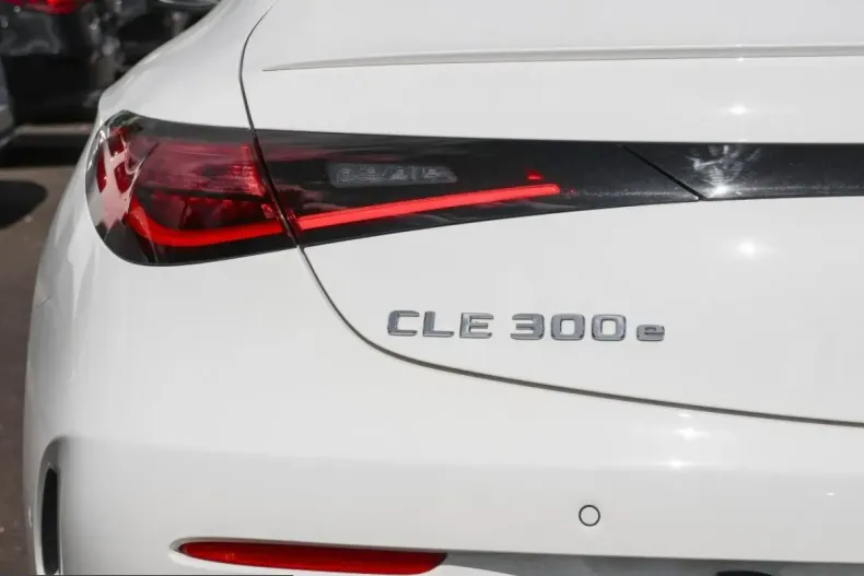 Mercedes-Benz CLE 300 (Clasa CLE) din 2025 cu 13.538 km - oferta MER230984 - foto 3