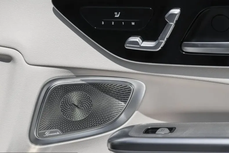 Mercedes-Benz CLE 300 (Clasa CLE) din 2025 cu 13.538 km - oferta MER230984 - foto 7
