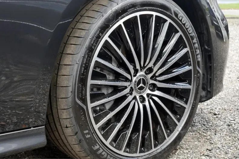 Mercedes-Benz CLE 300 (Clasa CLE) din 2025 cu 11.399 km - oferta MER230985 - foto 10