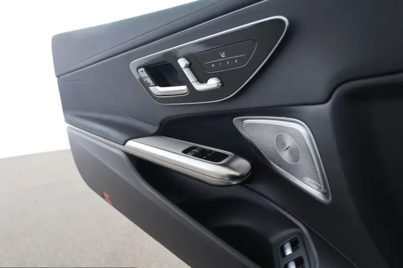 Mercedes-Benz CLE 300 (Clasa CLE) din 2025 cu 9.043 km - oferta MER230988 - foto 14