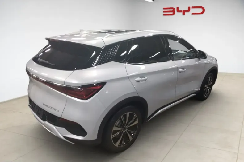 BYD ATTO 3 din 2025 cu 14.917 km - oferta BYD231000 - foto 3