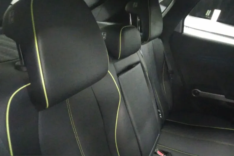 BYD ATTO 3 din 2025 cu 14.917 km - oferta BYD231000 - foto 8