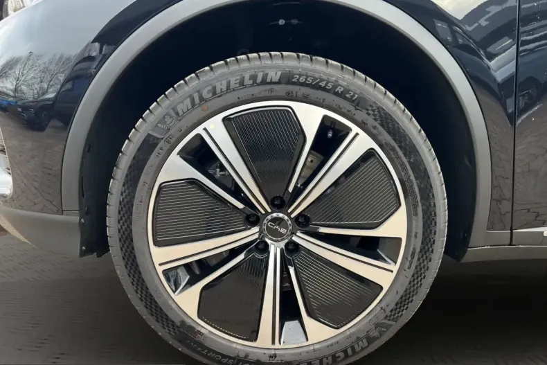 BYD Tang din 2025 cu 49.990 km - oferta BYD231007 - foto 22