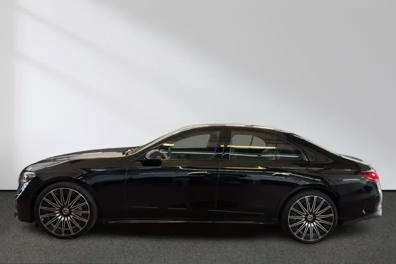 Mercedes-Benz E 450 (Clasa E) din 2025 cu 13.500 km - oferta MER231016 - foto 2