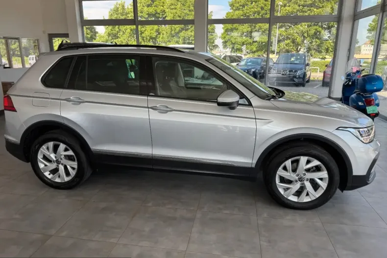 Volkswagen Tiguan din 2023 cu 25.960 km - oferta VOL231021 - foto 5
