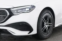 Mercedes-Benz E 300 (Clasa E) din 2025 cu 11.310 km - oferta MER231032 - foto 2