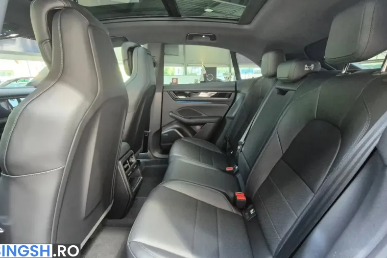 Porsche Macan din 2026 cu 7.900 km - oferta POR231033 - foto 18