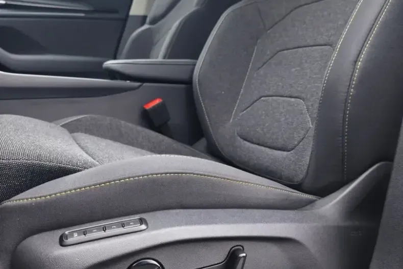 Skoda Kodiaq din 2026 cu 33 km - oferta SKO231052 - foto 23