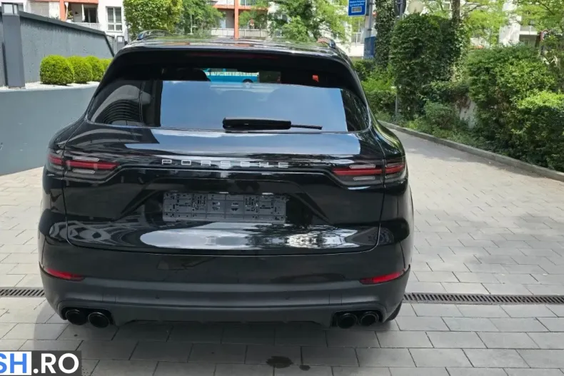 Porsche Cayenne din 2022 cu 42.200 km - oferta POR231064 - foto 3