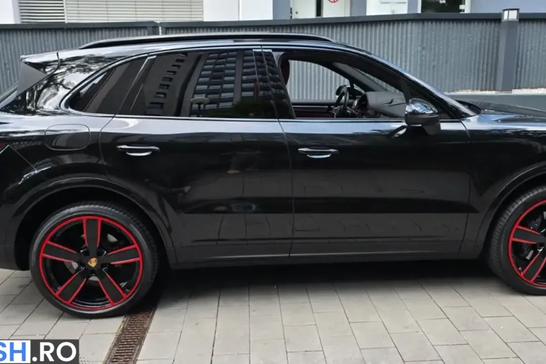 Porsche Cayenne din 2022 cu 42.200 km - oferta POR231064 - foto 5