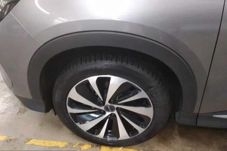 BYD Seal U din 2025 cu 17.109 km - oferta BYD231068 - foto 9
