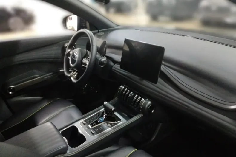 BYD ATTO 3 din 2025 cu 19.537 km - oferta BYD231080 - foto 10