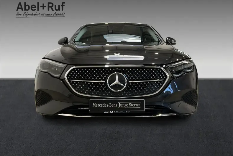 Mercedes-Benz E 200 (Clasa E) din 2025 cu 4.957 km - oferta MER231088 - foto 2