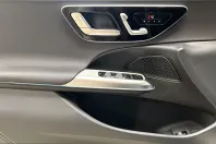 Mercedes-Benz E 200 (Clasa E) din 2025 cu 4.957 km - oferta MER231088 - foto 10