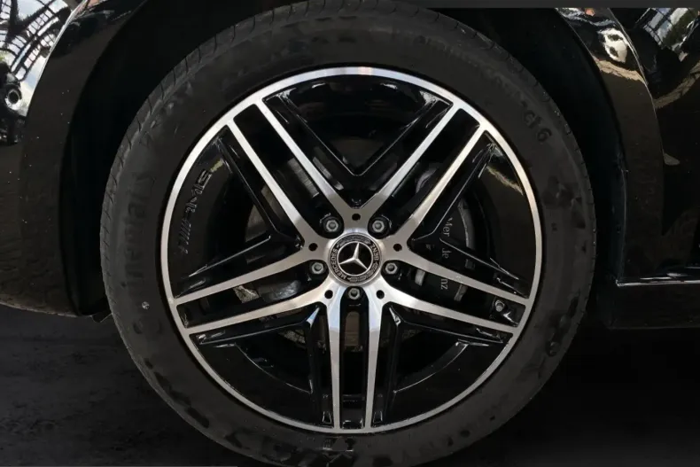 Mercedes-Benz V 300 (Clasa V) din 2024 cu 11.290 km - oferta MER231097 - foto 16