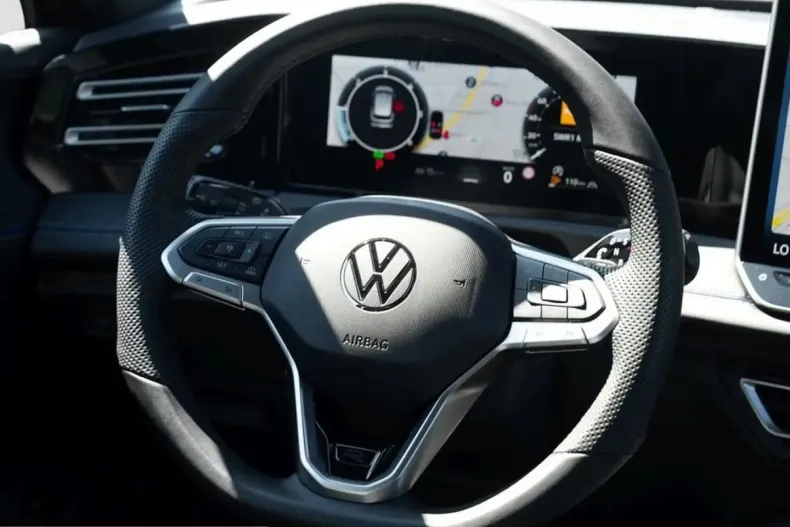 Volkswagen Tiguan din 2025 cu 5.394 km - oferta VOL231099 - foto 10