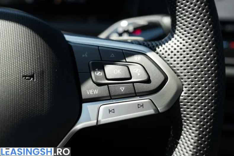 Volkswagen Tiguan din 2025 cu 5.394 km - oferta VOL231099 - foto 18