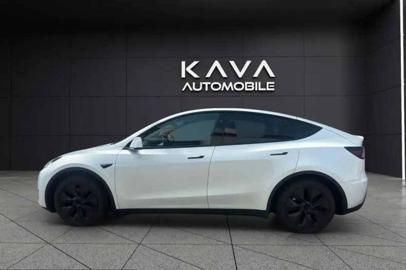 Tesla Model Y din 2025 cu 35.600 km - oferta TES231100 - foto 7