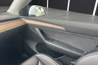 Tesla Model Y din 2025 cu 35.600 km - oferta TES231100 - foto 14