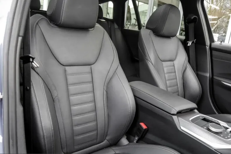 BMW M340d (Seria 3) din 2025 cu 25.365 km - oferta BMW231107 - foto 5