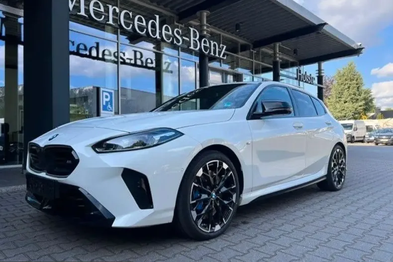 BMW M135i (Seria 1) din 2025 cu 25.900 km - oferta BMW231114 - foto 1