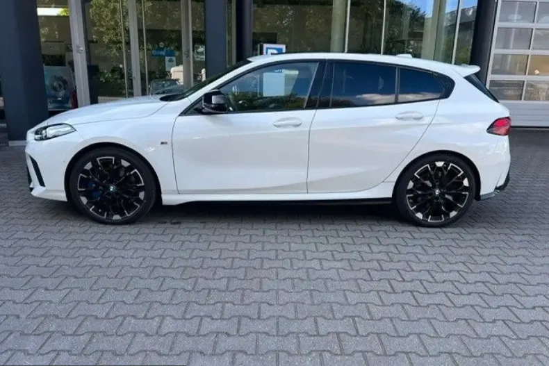 BMW M135i (Seria 1) din 2025 cu 25.900 km - oferta BMW231114 - foto 5