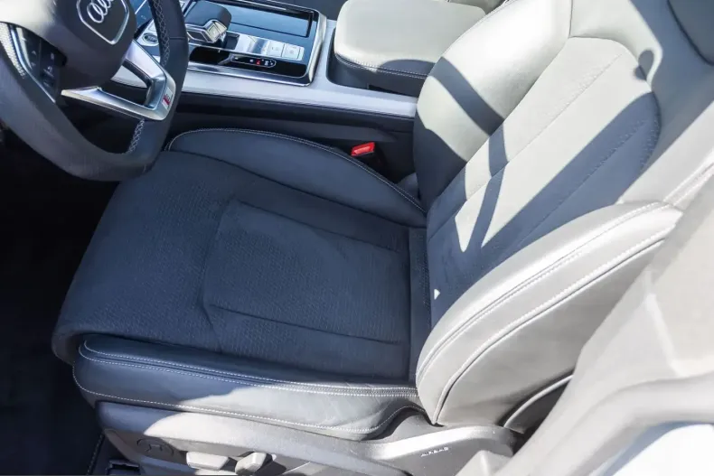 Audi Q8 din 2023 cu 51.460 km - oferta AUD231115 - foto 11