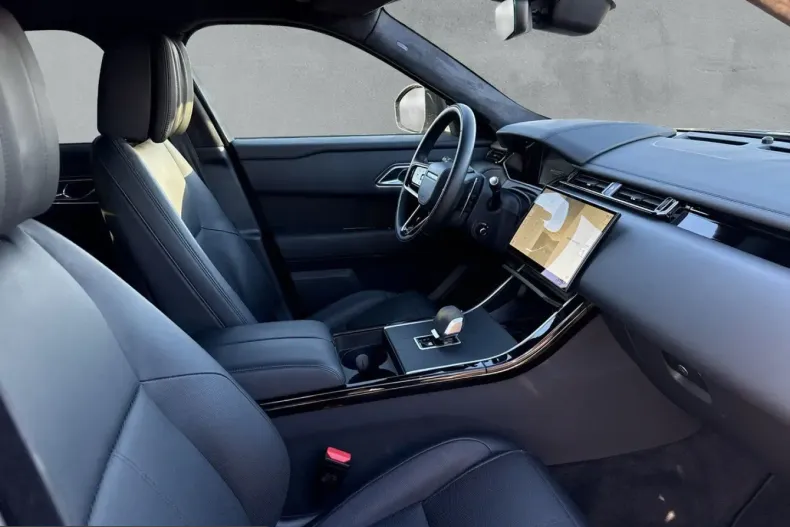 Land Rover Range Rover Velar din 2024 cu 22.999 km - oferta LAN231120 - foto 3