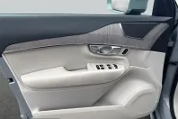 Volvo XC90 din 2024 cu 63.478 km - oferta VOL231126 - foto 11