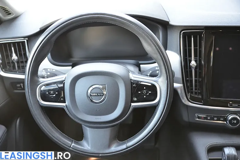 Volvo S90 din 2021 cu 83.059 km - oferta VOL231134 - foto 22