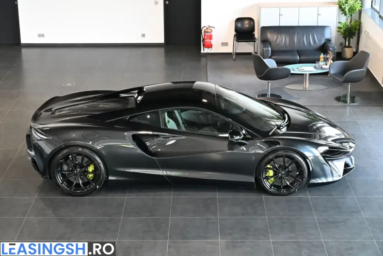 McLaren Artura din 2024 cu 19.500 km - oferta MCL231143 - foto 8