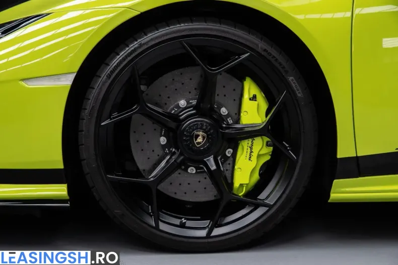 Lamborghini Huracán din 2023 cu 3.100 km - oferta LAM231144 - foto 28