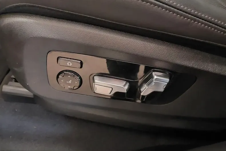 BMW X5 (Seria X) din 2025 cu 23.344 km - oferta BMW231151 - foto 9