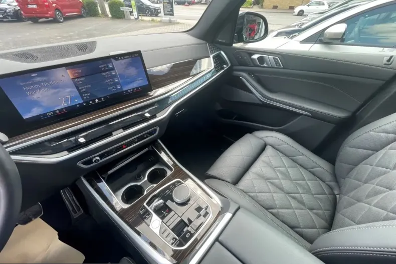 BMW X5 (Seria X) din 2025 cu 38.983 km - oferta BMW231152 - foto 16