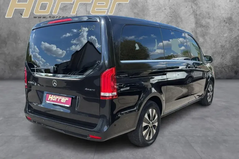 Mercedes-Benz V 250 (Clasa V) din 2024 cu 38.100 km - oferta MER231174 - foto 4