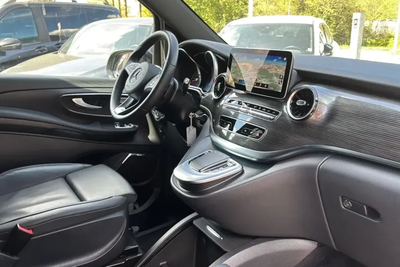Mercedes-Benz V 250 (Clasa V) din 2024 cu 38.100 km - oferta MER231174 - foto 14